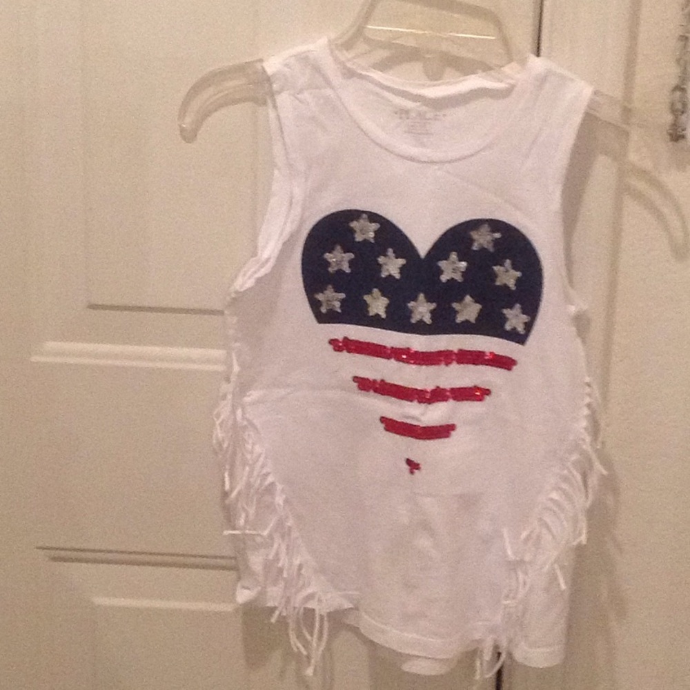 Girls shirt🔹3/$18